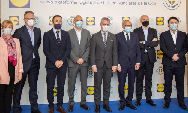 El alcalde de Iruña de Oca, en la inauguración de la plataforma logística de Lidl presidida por el Lehendakari