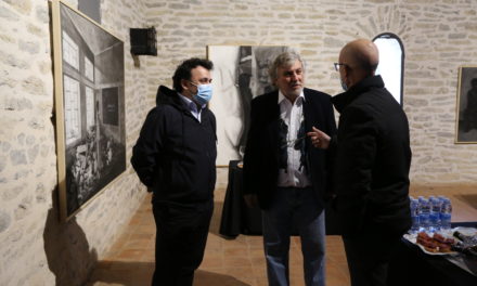 Juan Arroyo inauguró su exposición ‘Siria’, en la Torre de Mendoza