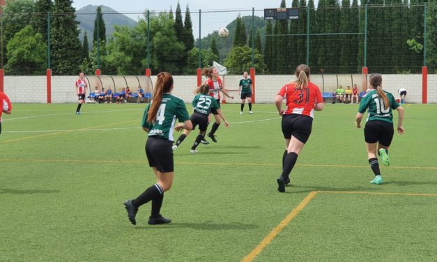 El Ansares arrolla al Altzarrate (0-5) y pone un pie en la final de la Copa femenina