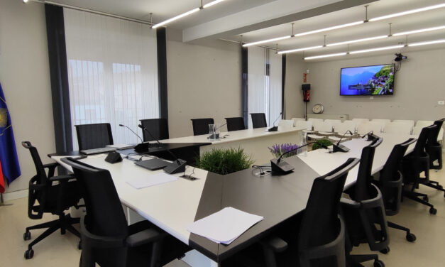 El pleno aprueba las bases de la convocatoria de las ayudas para emprendedores